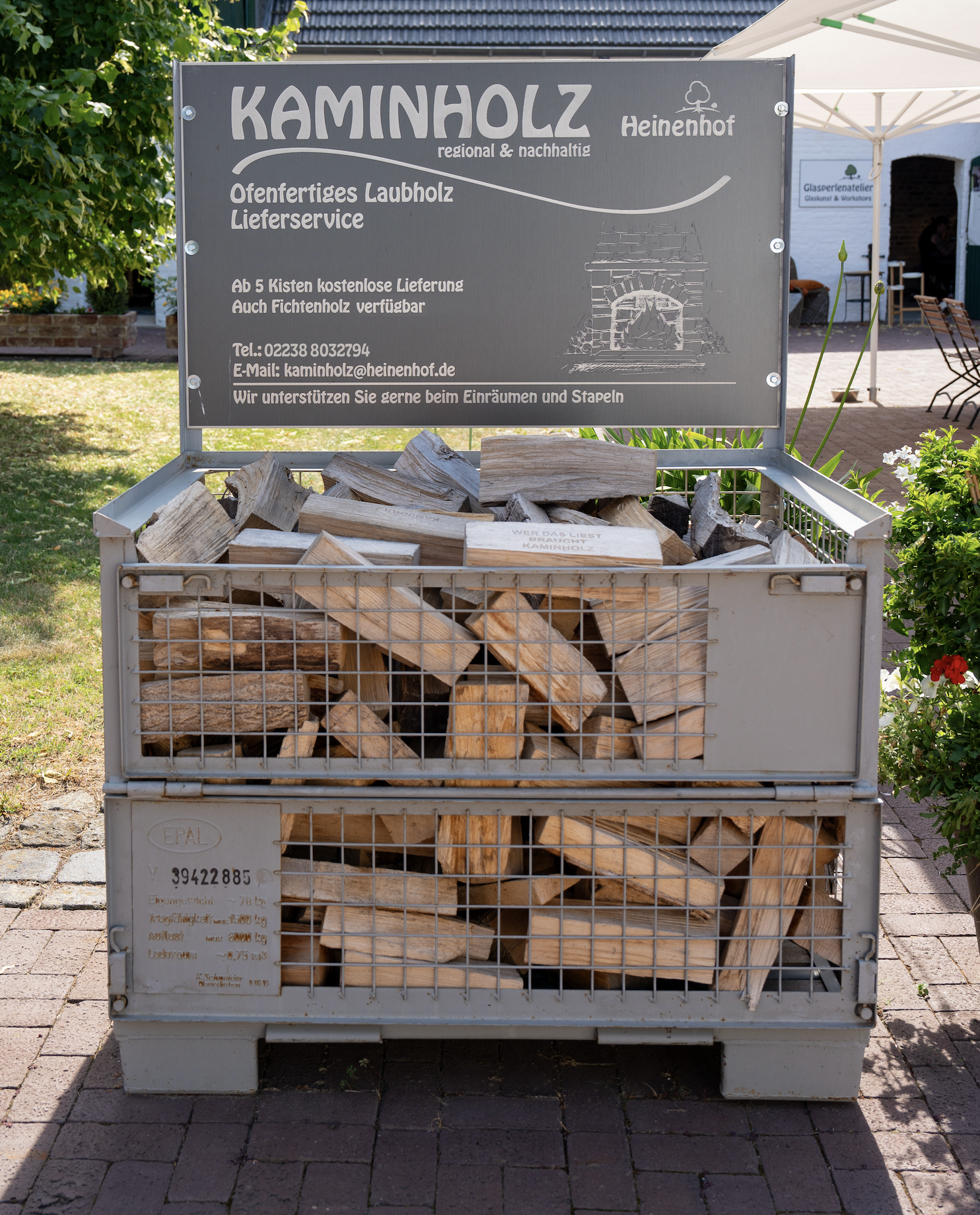 Sie sind interessiert? Selbstverständlich kommen wir zu Ihnen, um unser Konzept persönlich vorzustellen!